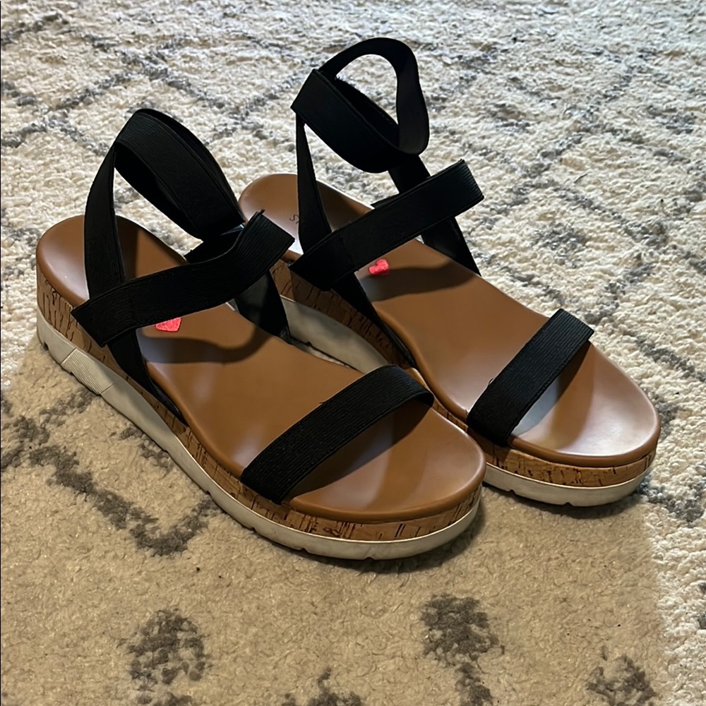 Steve Madden sandals
